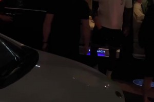 詹姆斯臨走之前，還專(zhuān)門(mén)去打卡了成都的雙子塔