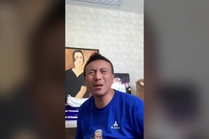 快氣哭了！武磊單刀摔倒讓毛劍卿上海話爆粗：XXX，哪能了？