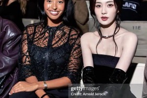白玫瑰&黑珍珠既視感女星白鹿與科比大女兒同框絕美亮相~