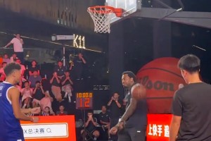 會(huì)玩！沃爾中國(guó)行 大秀舞步+三分投射