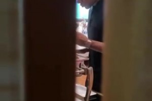 姆巴佩一到阿拉木圖就開始吃吃吃吃，這視角怎么像私生飯